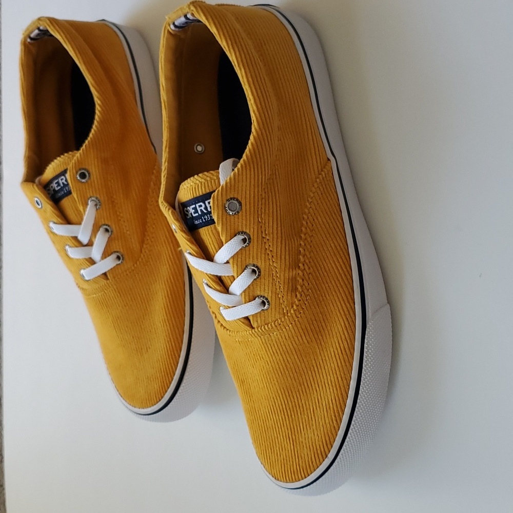Mens Sperry sneakers